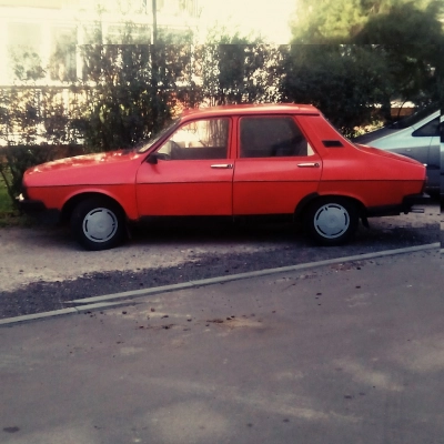 Poszukuję pracy jako sprzedawca branża motoryzacyjna