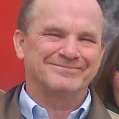 Emeryt 65 l. - wyższe, podyplomowe - od IX-X 2021; doradztwo, fundusze, media, inwestycje