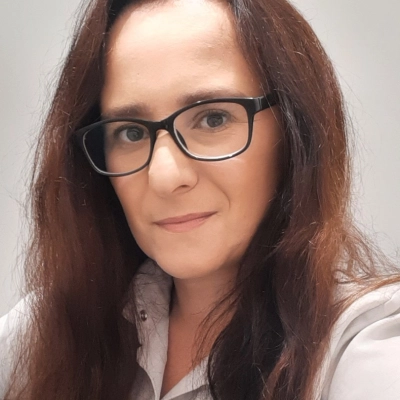 pilot pojazdów nienormatywnych, operatorka