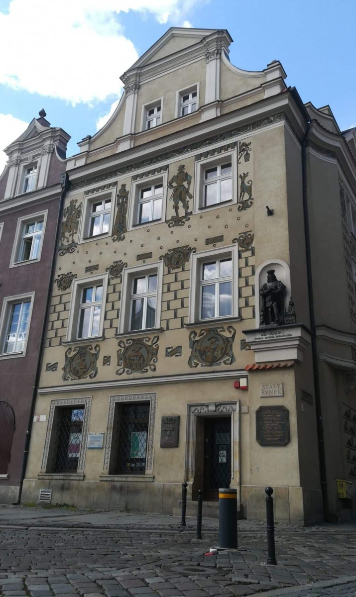 Gdy uchylają się drzwi do niepodległości